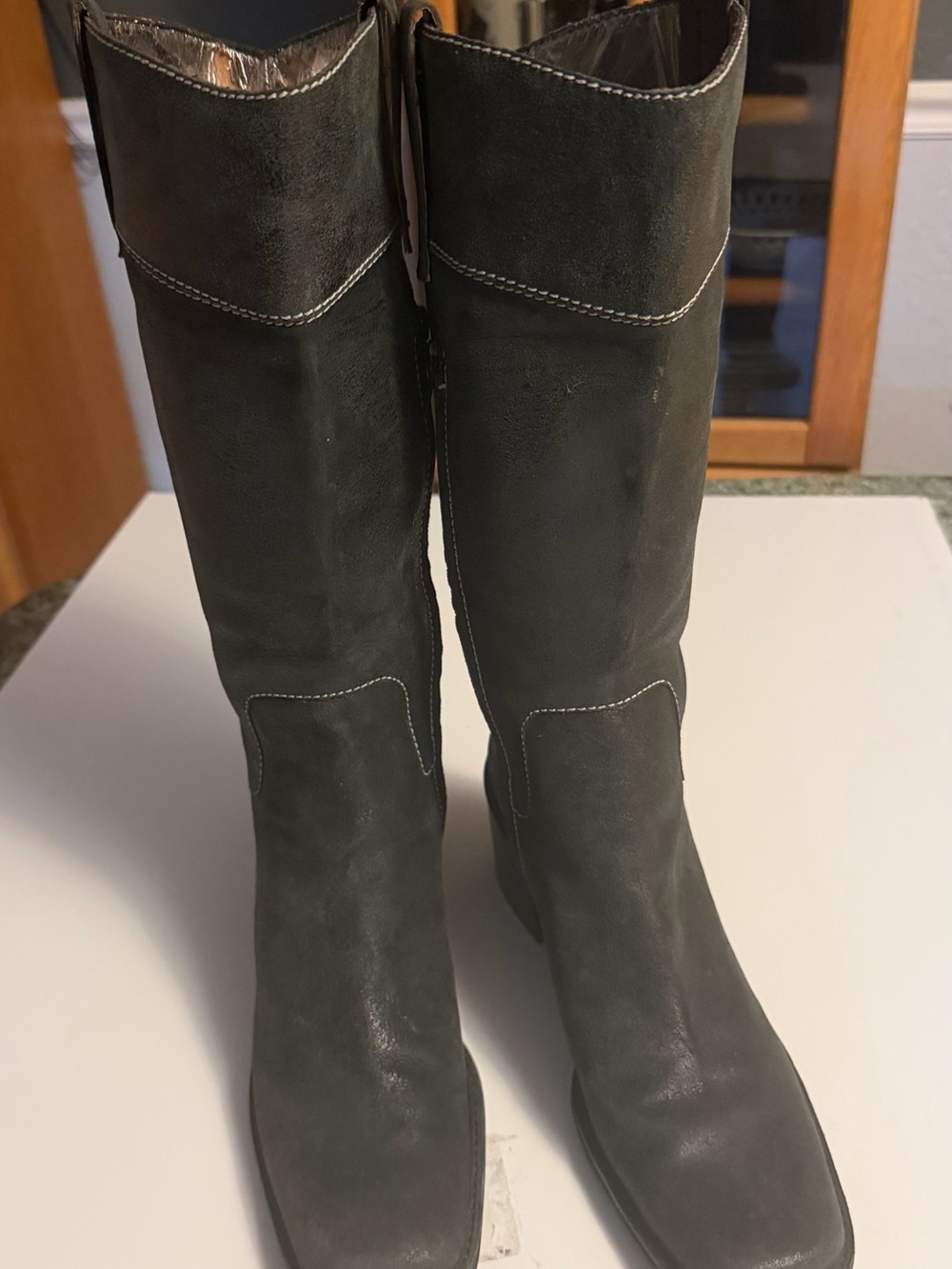 Nine West Vintage 90s/Y2K Dark Charcoal Grey Leather Square Toe Contrast Stitch